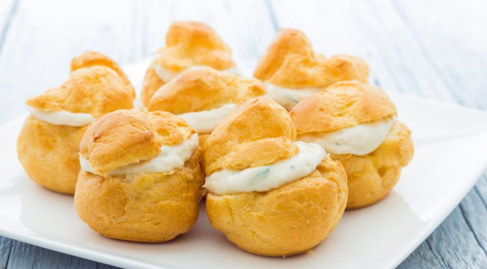 (Antilliaanse) Tonijnsoesjes tonijn soesjes