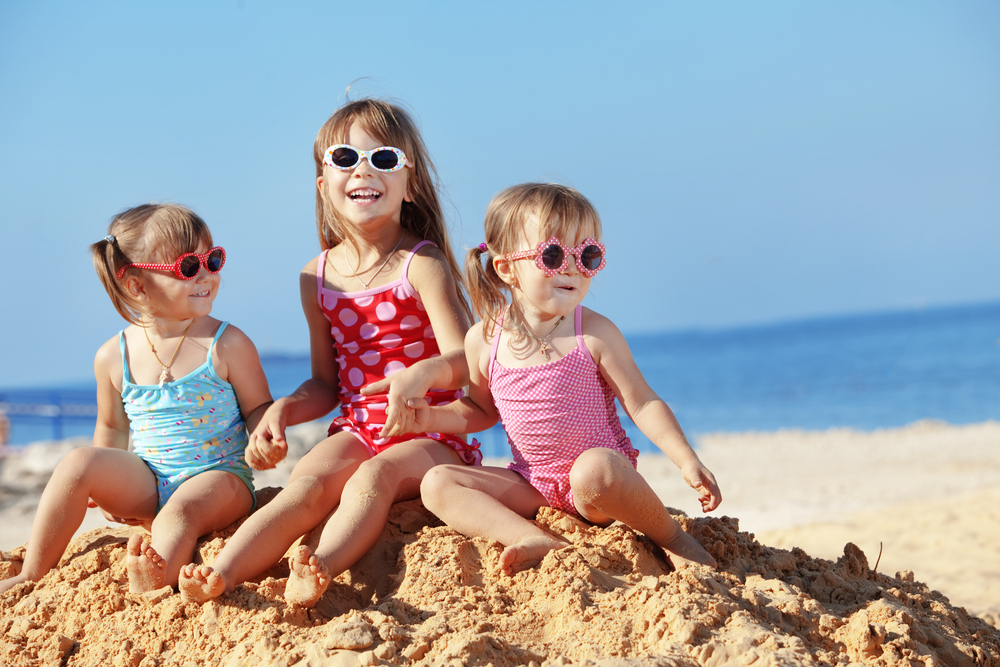 onduidelijk arm vandaag 15 coole manieren waarop kinderen van het strand kunnen genieten -  Foodloveandhappiness
