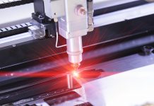 Een laser is een leuk gadget om te gebruiken laser snijden