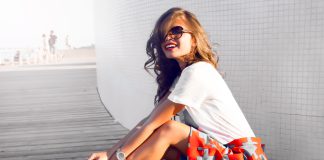 Stel je zomeroutfit samen vrouw in zomer outfit